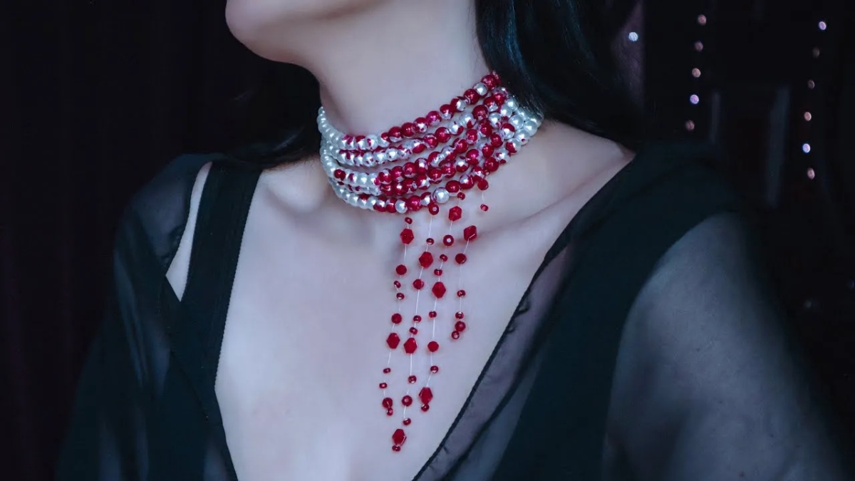 Jak zrobić naszyjnik z krwią - krok po kroku z ważnymi wskazówkami